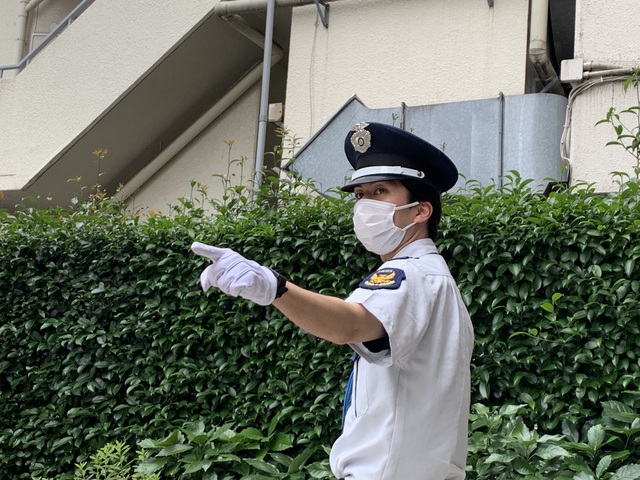  「新横浜駅」障がい者スポーツ文化センターの警備員