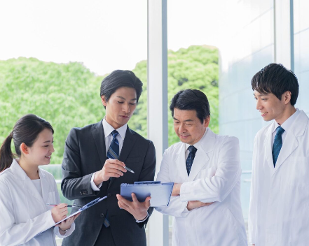 既存顧客対応スタッフ