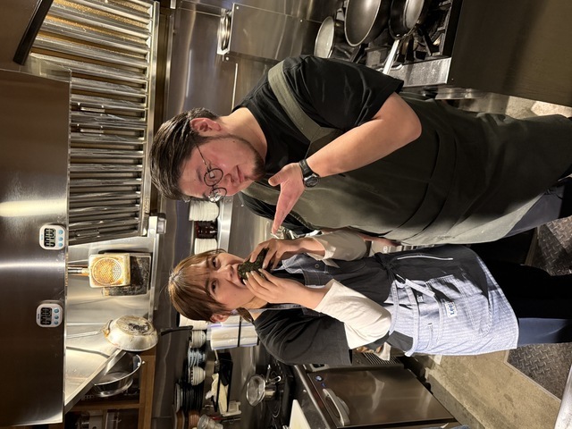 食堂 =+ (ニト)/アルバイト・パート：未経験OK！22時以降は1500円の時給◎北新地の人気店★