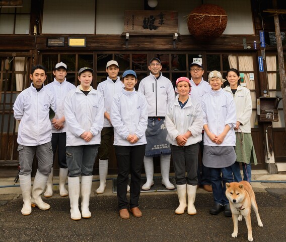 日本酒の生産管理スタッフ
