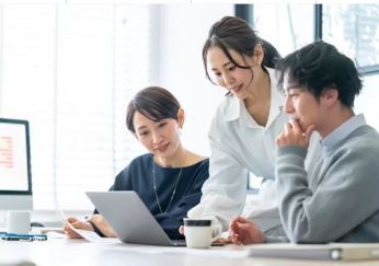 人材サービス企業での事務  :/bsＢD&Dキャリア_事務