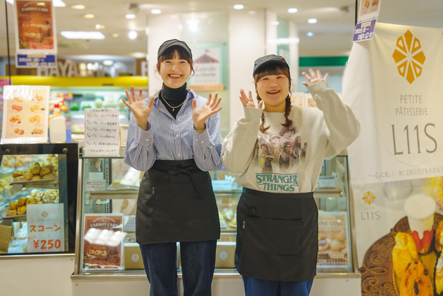 大宮コクーンシティでのスコーン・スイーツの催事販売スタッフ