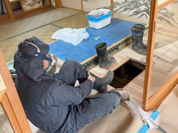 住宅の害虫対策・施工スタッフ：弘前営業所