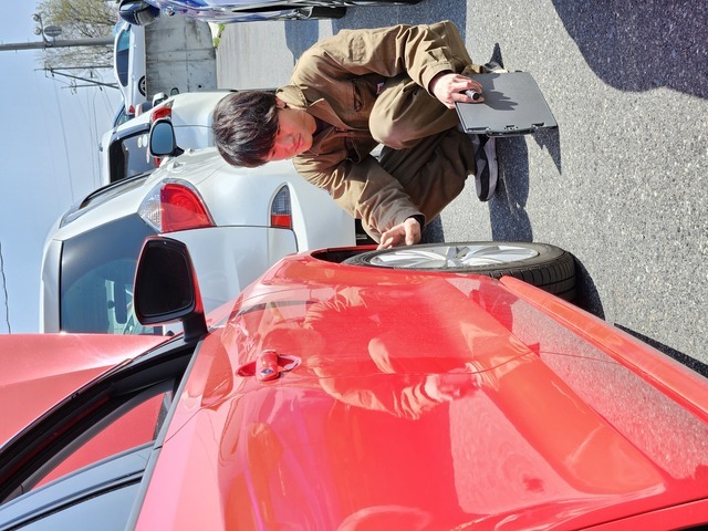 自動車オークション会場の車両査定士／LAA岡山