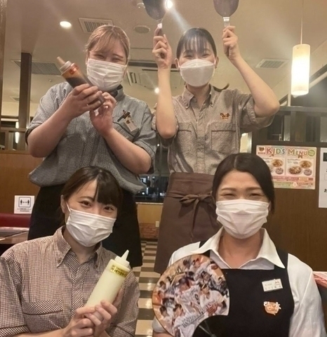 【昼】ホールスタッフ（曽根バイパス店）