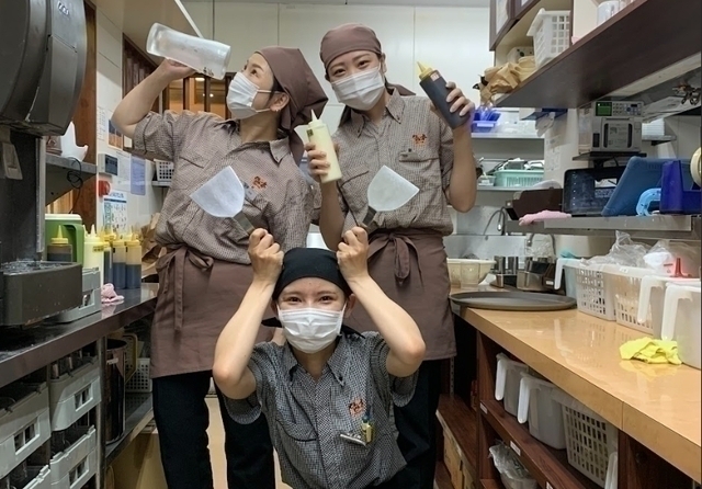 【夜】ホールスタッフ（津福店）