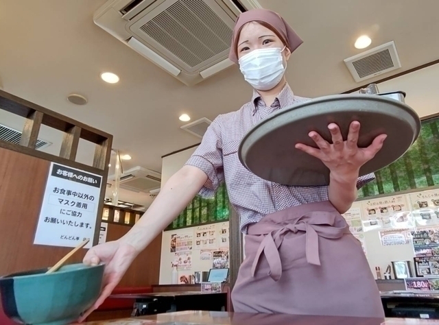 期間限定時給【夜】ホールスタッフ（鳥栖バイパス店）