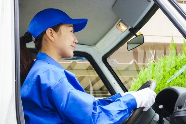  【171】2トン冷蔵・冷凍車での食品配送/派遣ドライバー