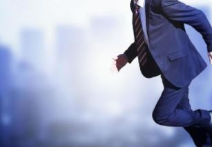 【IT関連企業の正社員】販売管理パッケージシステムや商品企画などの営業：/ESTBKN026_B