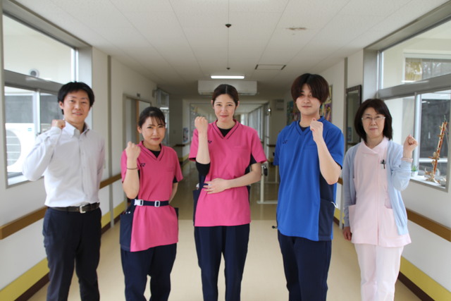 特別養護老人ホーム博仁会桜荘の介護士（フルタイム）