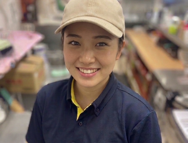 【昼】ホールスタッフ（天神大名店）