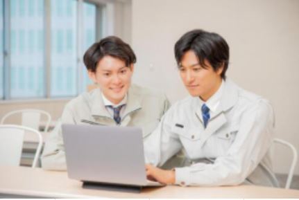 月22万以上　水系施設の運転監視やメンテナンス:/BSOC5359A2