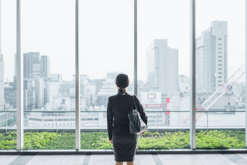 今の職場以外にも目を向けてもよいかもしれない悩み