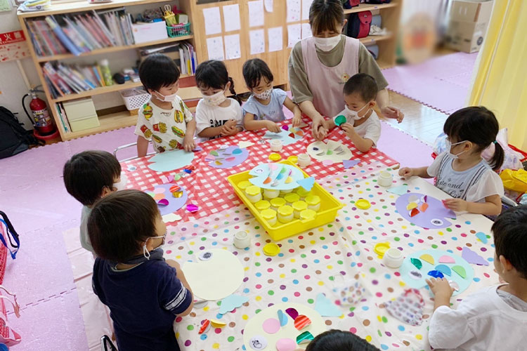 多岐にわたる知育活動で五感を刺激