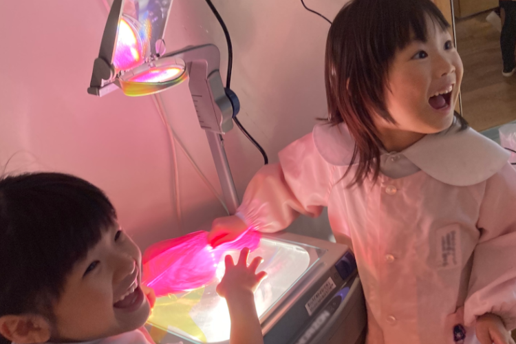 アトリエ活動により無限の可能性を引き出す