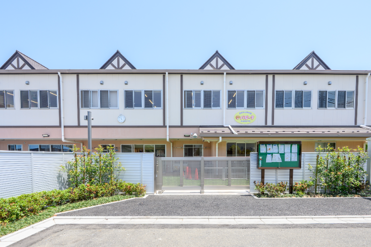 安全と清潔を重視した園舎で保育士も安心