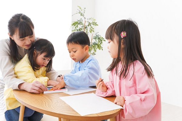 先生と子どもたち