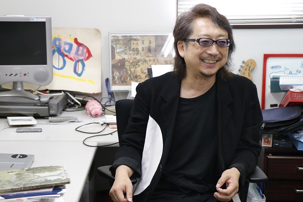 笑顔の大豆生田先生