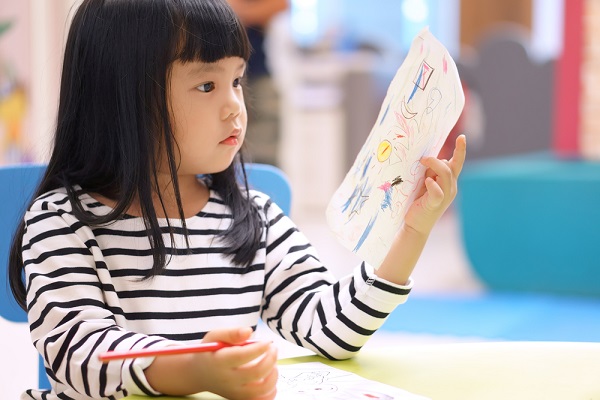 3歳児の子どもの写真