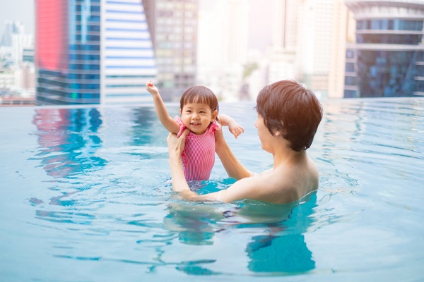 8月の1歳児の写真