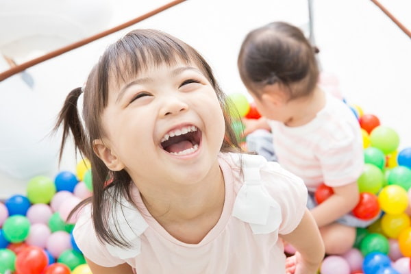 2歳児クラスでの部分実習の様子