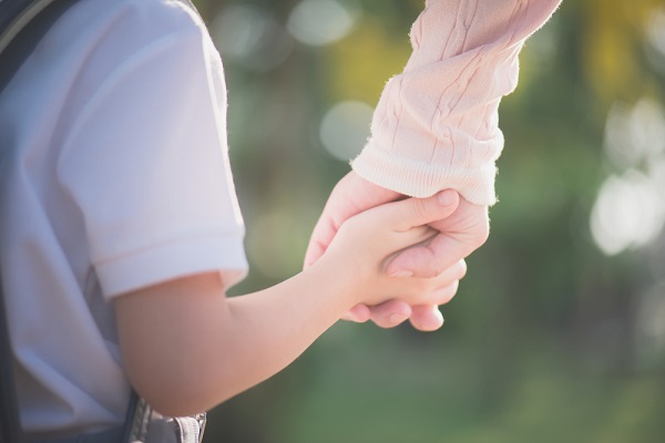 【10の姿】「社会生活との関わり」とは。保育現場の子どもの姿にあらわれた事例