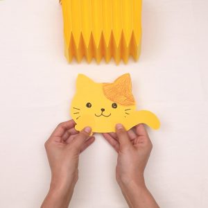 動画】画用紙だけで製作。ニャコーディオンを作ってみよう│保育士求人 