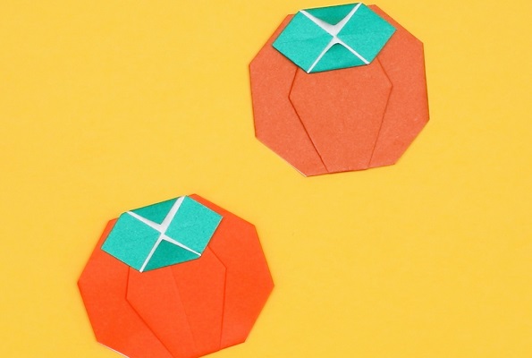 動画 秋の色をした柿を折り紙で表現しよう 保育士求人なら 保育士バンク