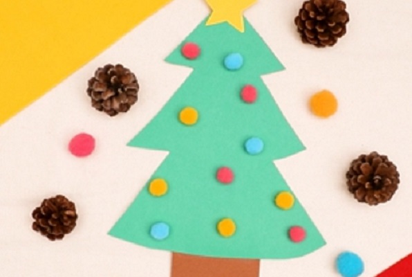 【動画】貼るだけ簡単!コットンボールクリスマスツリーを作ってみよう