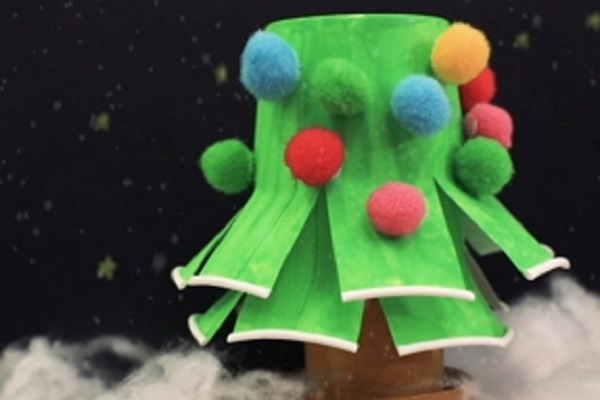 【動画】身近な素材で作るクリスマス製作。紙コップのクリスマスツリー