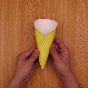 動画 おいしそうな見た目に子どももびっくり 紙皿で簡単クレープを作ろう 保育士求人なら 保育士バンク