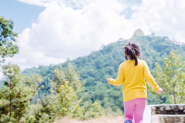 山の日の由来とは?意味や8月11日になった理由、子どもにわかりやすく伝える方法