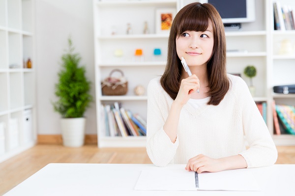 【3月の月案】1歳児クラスの月案文例集。ねらいや配慮、子どもの様子など