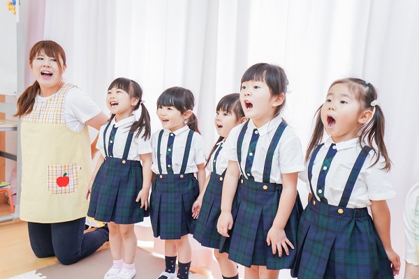 子どもが歌いたくなる 保育園での歌の教え方 選曲の基準や指導のポイント 保育士求人なら 保育士バンク