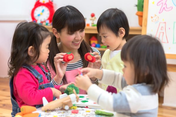 インクルーシブ保育とはどのような取り組み？保育者の役割やメリット 