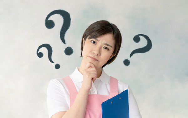 保育士資格の免許更新は必要?再発行や書き換えの手続きの方法