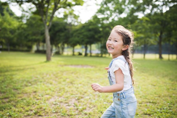 十字鬼を楽しもう!保育園で遊べる鬼ごっこのルールとやり方アレンジ