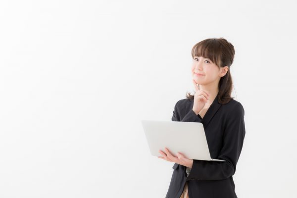 スールの女性