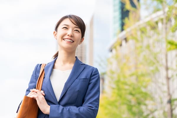 転職を有利に進めたい保育士さんは8月から動き出そう!転職活動のスケジュールや対策のポイント