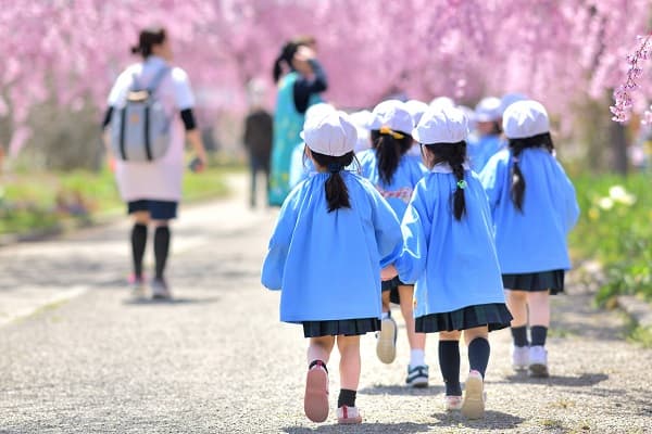 幼稚園から保育園へ転職したい方必見!好印象を与える転職理由・志望動機のポイント