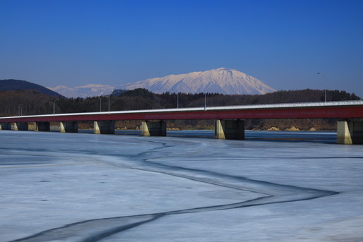 岩手山