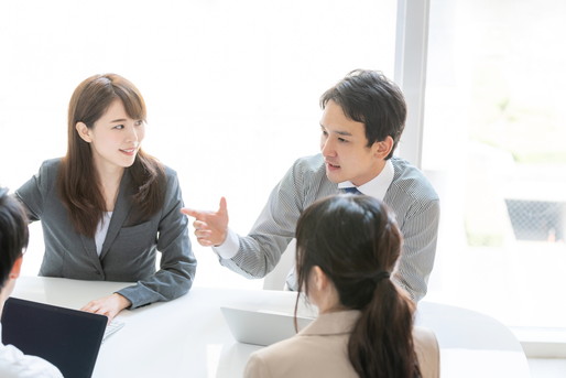 後輩を指導する際の心がけ 15のチェックポイントと効果的な伝え方とは ホテル 宿泊業界情報コラム おもてなしhr