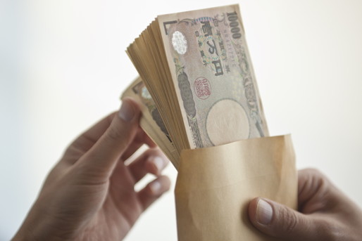 扶養内パートで給料が手渡しされたら 必要な手続きと注意点を理解しよう ホテル 宿泊業界情報コラム おもてなしhr