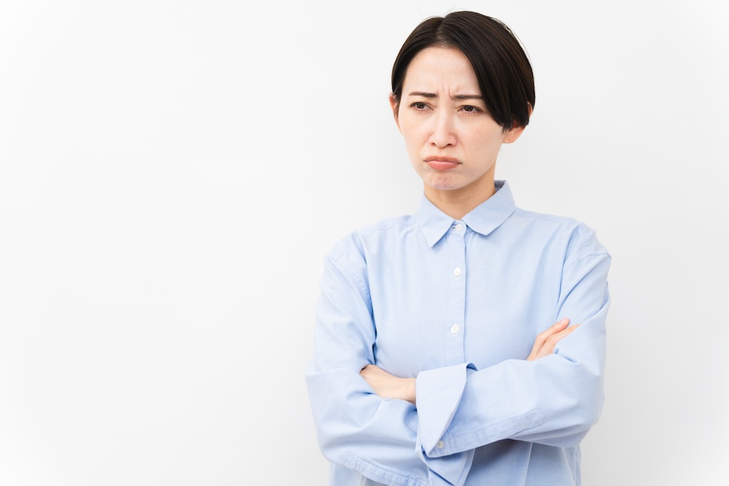カスタマーハラスメント（カスハラ）研修とは？目的・内容・実施のポイントを解説 | オンライン研修・人材育成 - Schoo（スクー）法人・企業向けサービス