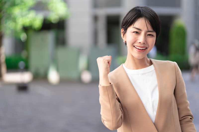 心理的資本とは何か？4つの要素や高める方法を具体的に解説 | オンライン研修・人材育成 - Schoo（スクー）法人・企業向けサービス