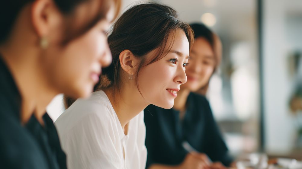 女性のキャリアプランの立て方！ポイントや悩みを解消するマインドセットも解説 | オンライン研修・人材育成 - Schoo（スクー）法人・企業向けサービス