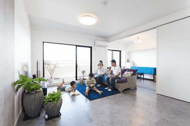 リビングの壁紙の選び方とは リフォーム価格 おすすめコーディネート例7選 A リフォーム費用の一括見積り リショップナビ