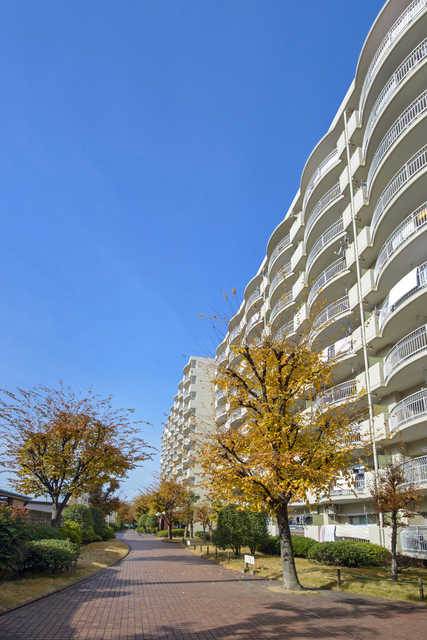 「今さら聞けない」住むなら戸建てとマンションどっちがいいの?