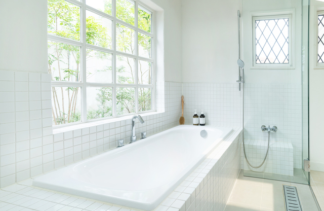 カビの生えにくい・掃除しやすいお風呂メーカー7選｜施工事例もご紹介