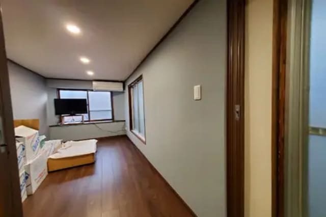 リフォームらいと株式会社 施工事例/落ち着いた雰囲気の洋室